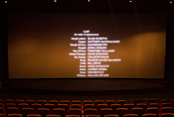 凯发K8国际党委组织召开《长津湖》观影活动